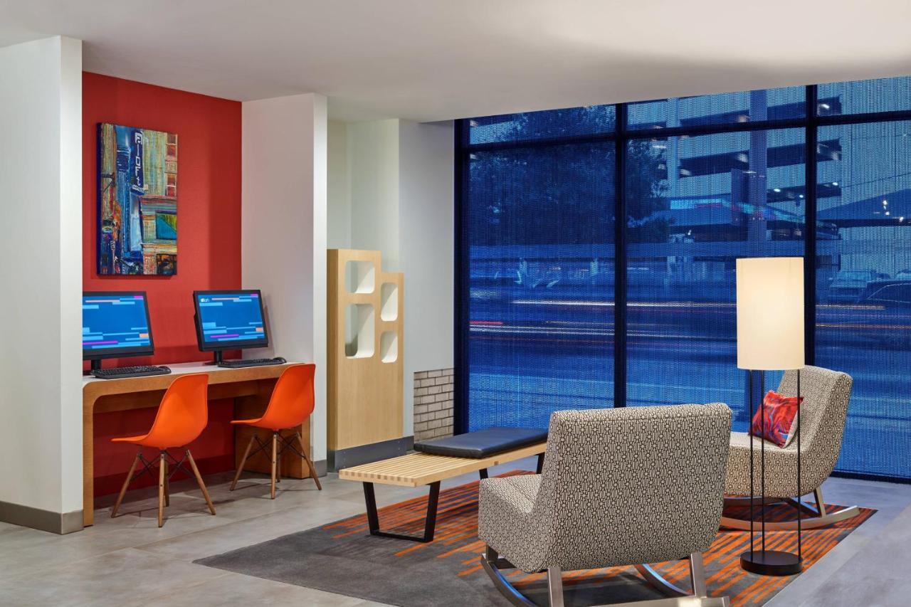 Aloft Houston Downtown Hotel Bagian luar foto