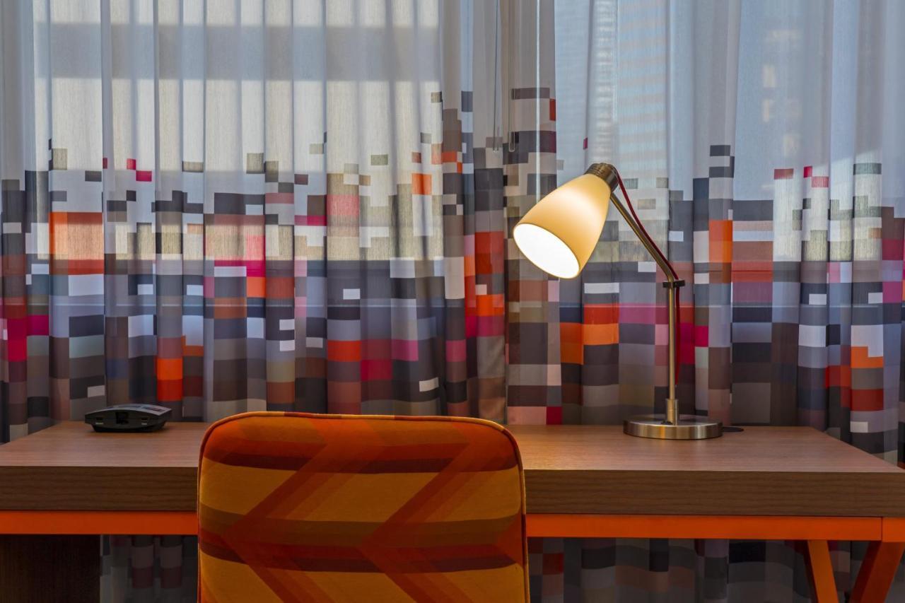 Aloft Houston Downtown Hotel Bagian luar foto